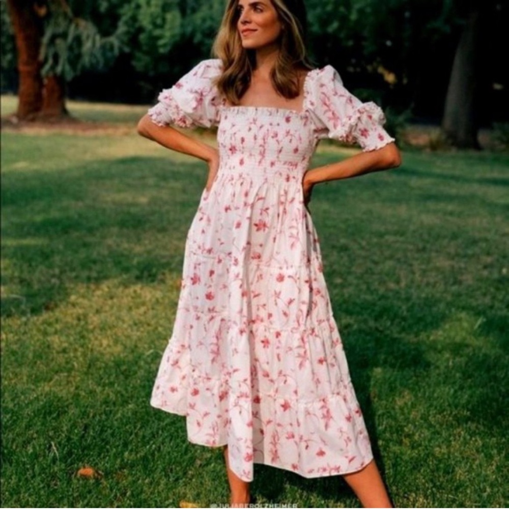 NWOT XS Hill House Nesli Dress in Rose Botanical.